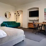 Orangerie Garden By Kh 4*