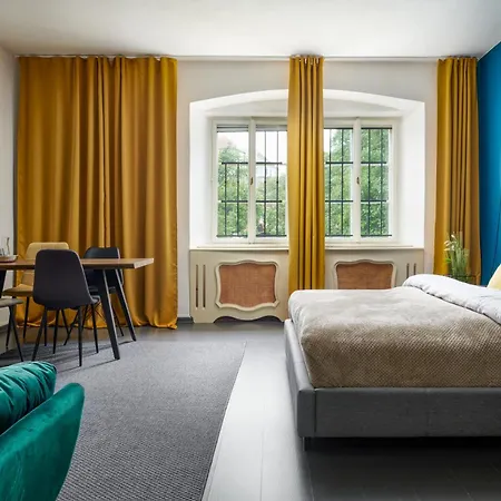 Maison d'hôtes Orangerie Garden By Kh 4*