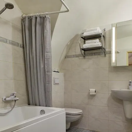 Orangerie Garden By Kh Český Krumlov