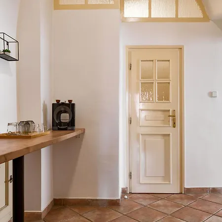 Orangerie Garden By Kh Český Krumlov