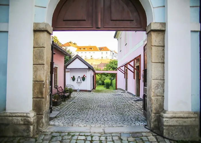 Orangerie Garden By Kh Český Krumlov