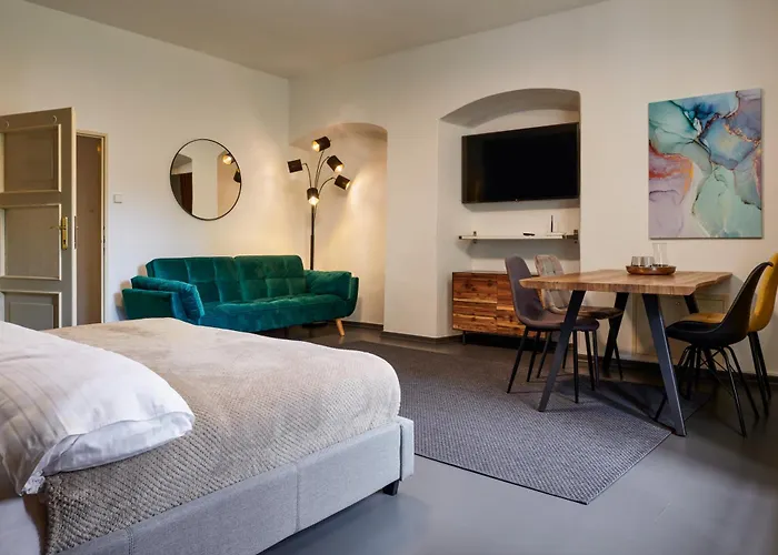 Orangerie Garden By Kh 4*