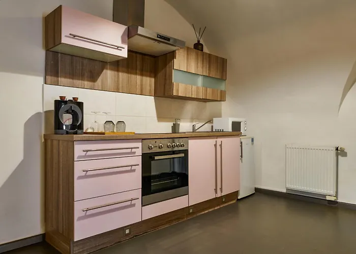 Orangerie Garden By Kh 게스트하우스 4*