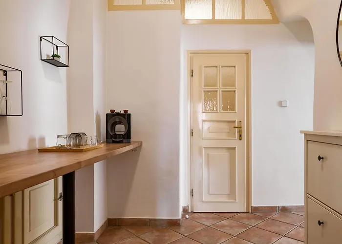 Orangerie Garden By Kh Český Krumlov