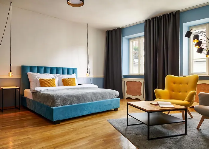 Orangerie Garden By Kh 게스트하우스 체스키크룸로프