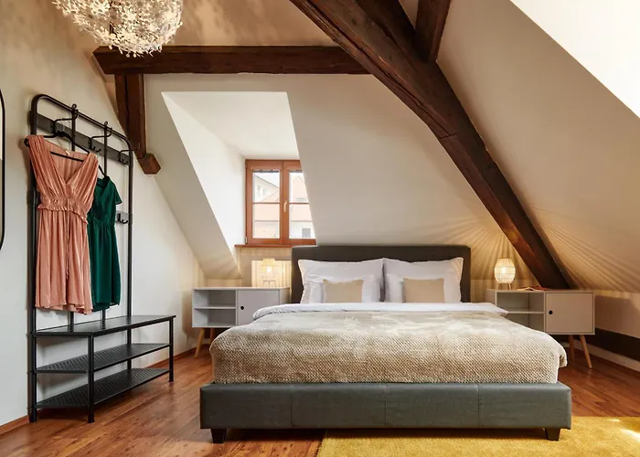 Orangerie Garden By Kh 4* 체스키크룸로프